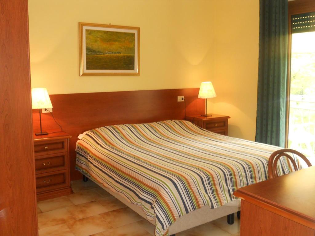 Madonna Della Neve Hotell Pettenasco Rom bilde